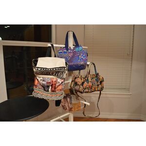 Vintage Laurel Burch Handbags & Purses Lot–4 Pieces –Excellent Vintage Condition